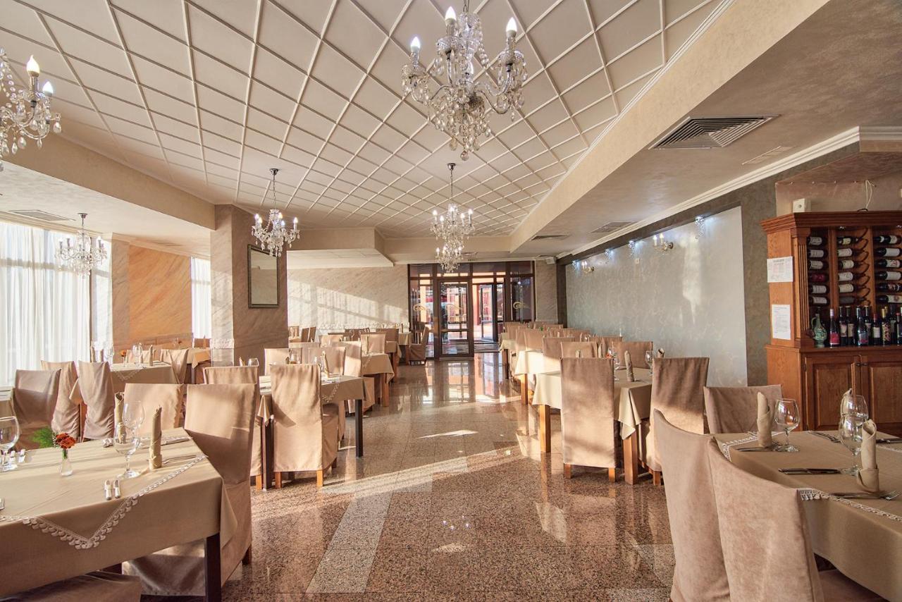 Park Hotel Arbanassi Εξωτερικό φωτογραφία
