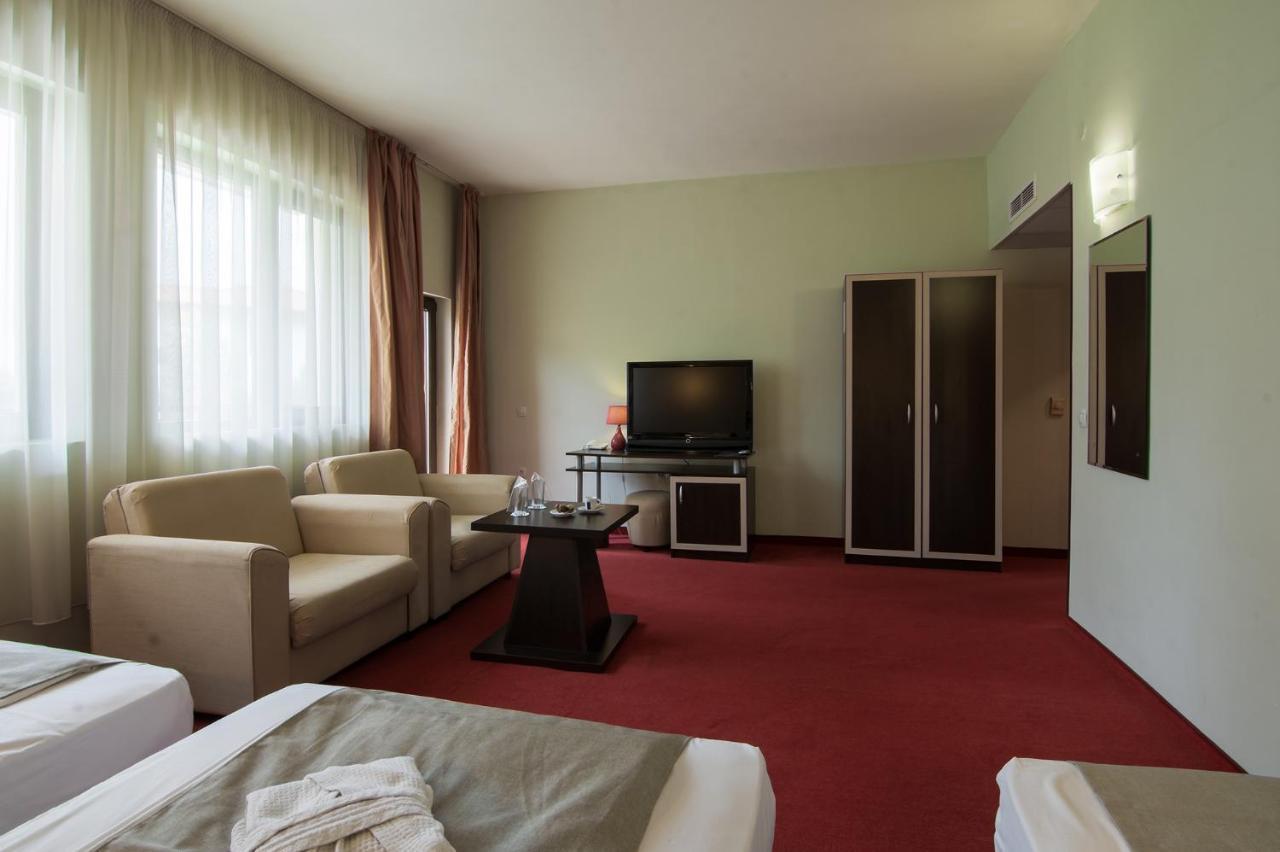Park Hotel Arbanassi Εξωτερικό φωτογραφία