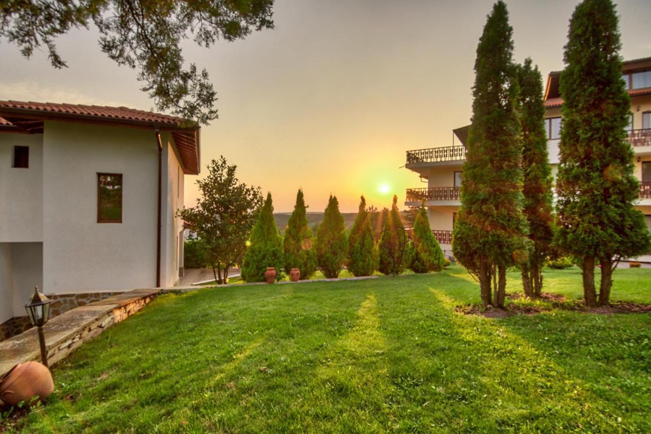 Park Hotel Arbanassi Εξωτερικό φωτογραφία